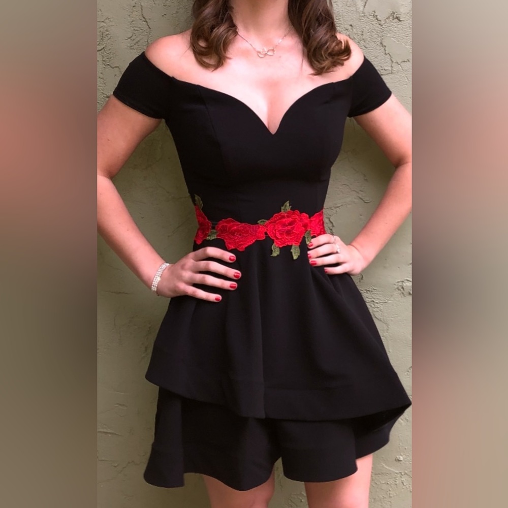 Camille La Vie Black Rose Homecoming Dress